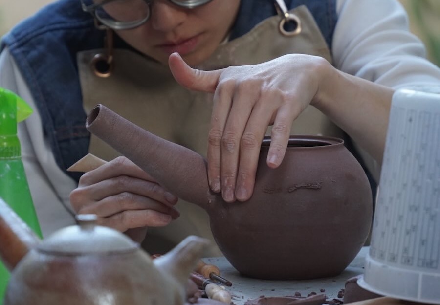 Intermediate pottery teapot workshop in Irvine